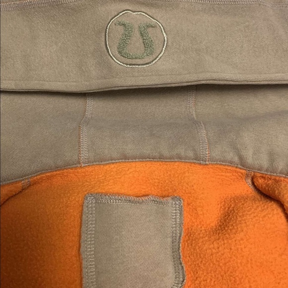 Lululemon Scuba Hoodie - Picture 1 of 2